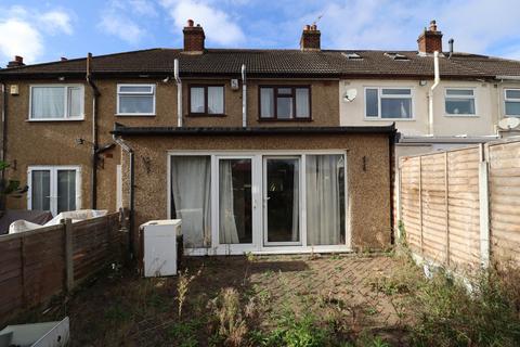 117a South Road, South Ockendon, RM15 6NP
