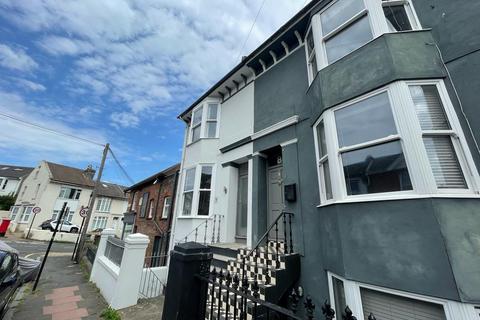 6 bedroom terraced house to rent, York Grove, Brighton BN1