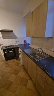 2 bedroom terraced house to rent, London E6