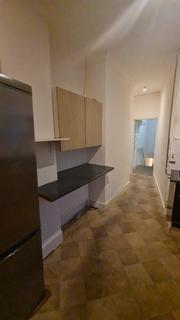 2 bedroom terraced house to rent, London E6