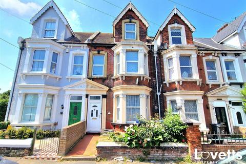 2 bedroom apartment for sale, Hatfeild Road, Margate, CT7