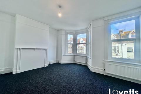 2 bedroom apartment for sale, Hatfeild Road, Margate, CT7