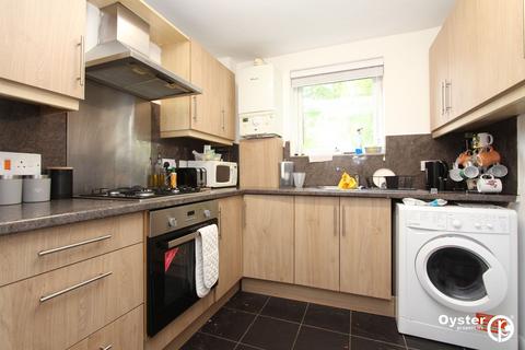 2 bedroom flat to rent, Bromefield, Stanmore, HA7