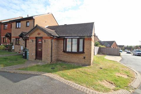 2 bedroom terraced bungalow for sale, Downsview Gardens, Wootton Bridge, Ryde