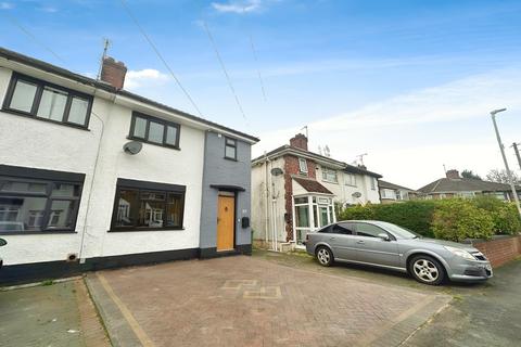 3 bedroom semi-detached house for sale, Crathorne Avenue, Wolverhampton WV10