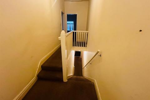 2 bedroom apartment to rent, Kingsway, Manchester