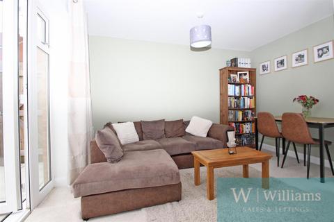 2 bedroom terraced house for sale, Red Fox Square, Newport