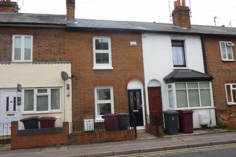 2 bedroom terraced house to rent, Gosbrook Road