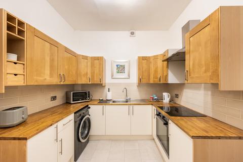 1 bedroom flat for sale, Wishaw Terrace, Edinburgh EH7