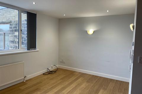 2 bedroom apartment to rent, Walton Street, Colne BB8