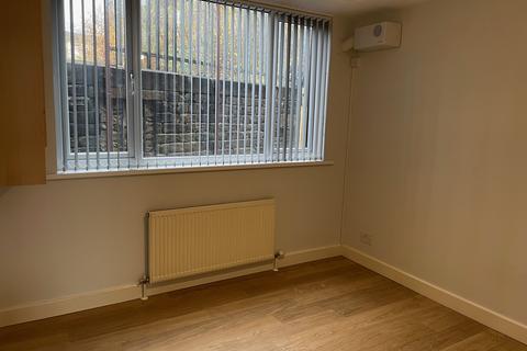 2 bedroom apartment to rent, Walton Street, Colne BB8