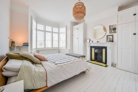 5 bedroom house for sale, Thornsbeach Road, Catford, London, SE6