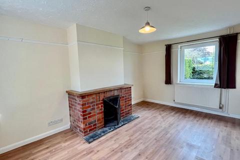 3 bedroom semi-detached house to rent, Pott Hall Road, Bury St. Edmunds IP28