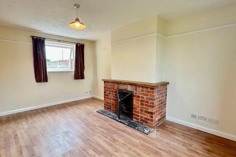 3 bedroom semi-detached house to rent, Pott Hall Road, Bury St. Edmunds IP28