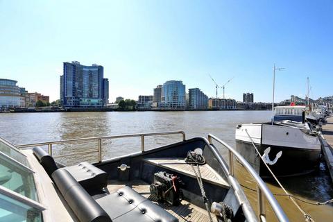 2 bedroom houseboat for sale, Imperial Wharf Marina, Imperial Wharf, London, SW6