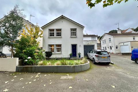 3 bedroom detached house for sale, Stafford Lane, St. Helier JE2