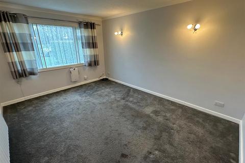 2 bedroom maisonette for sale, Meadow View Court, Elbow Meadow, Colnbrook