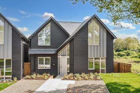 4 bedroom detached house for sale, Kingsoak, Hitchin, SG4