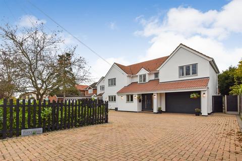 4 bedroom house for sale, Fambridge Road, North Fambridge