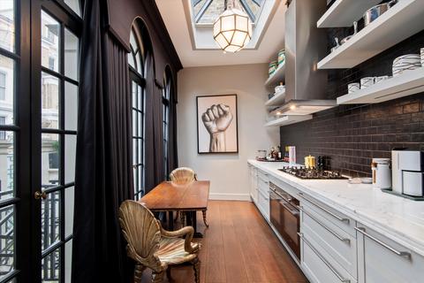 undefined, Redcliffe Square, London, SW10