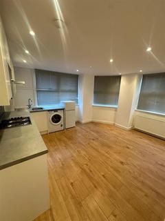 1 bedroom flat to rent, Rickfords Hill, Aylesbury