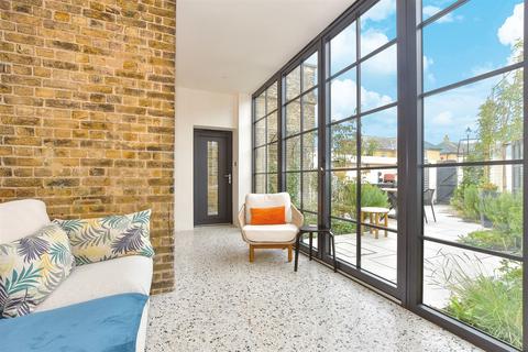 The Old Wardens House North Barracks, Walmer, Deal, CT14 7UN