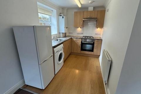 1 bedroom flat to rent, Bargates, Christchurch