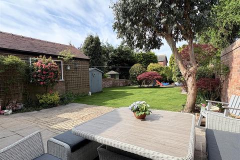 3 bedroom semi-detached house for sale, Bellingham Road, Lytham