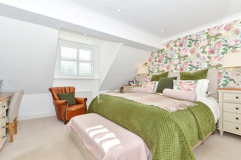 5 bedroom detached house for sale, Townsend Square, Kings Hill, West Malling, Kent