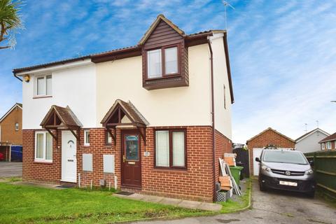 2 bedroom semi-detached house to rent, Langenhoe Wickford SS12