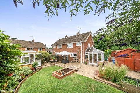 2 bedroom semi-detached house for sale, Banbury,  Oxfordshire,  OX16