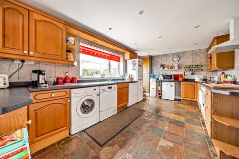 2 bedroom semi-detached house for sale, Banbury,  Oxfordshire,  OX16