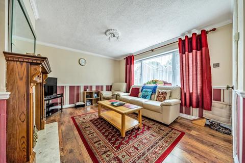 2 bedroom semi-detached house for sale, Banbury,  Oxfordshire,  OX16