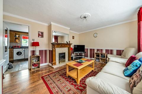 2 bedroom semi-detached house for sale, Banbury,  Oxfordshire,  OX16