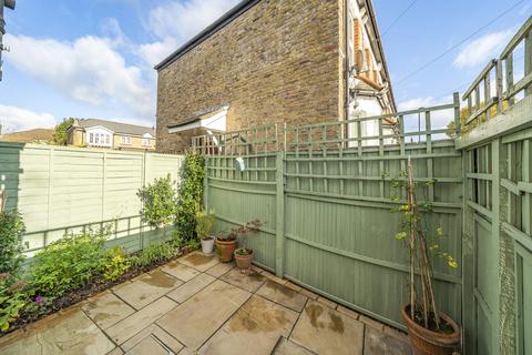 55 Barmeston Road, London, SE6 3BH