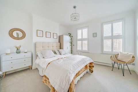 55 Barmeston Road, London, SE6 3BH
