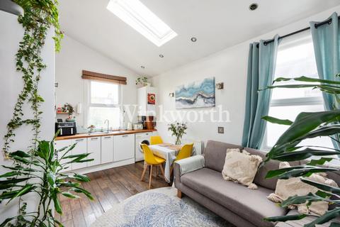 2 bedroom apartment for sale, Kitchener Road, London, N17