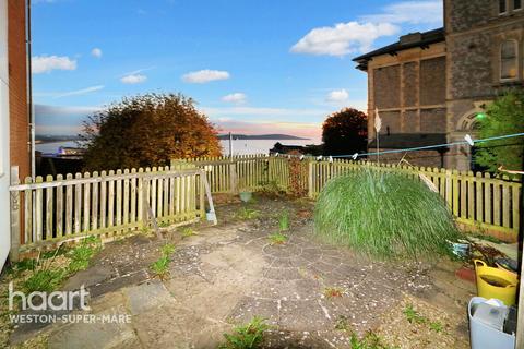 2 bedroom flat for sale, South Road, WESTON-SUPER-MARE