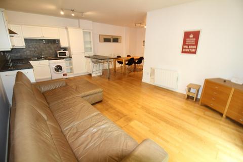 2 bedroom flat to rent, Aberdeen Street, Nottingham NG3