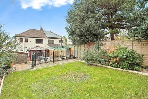 undefined, Hollin Park Drive , Calverley , LS28 5PN