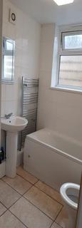 4 bedroom house share to rent, Western Street, Swansea, SA1 3JS