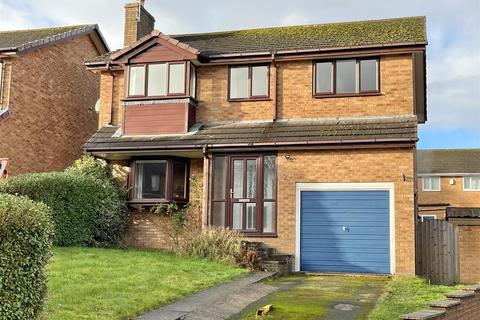 4 bedroom detached house for sale, Fresh Court, Simmondley, Glossop