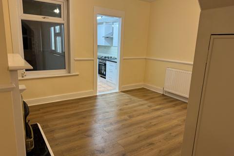 undefined, Salisbury Road, Northfleet