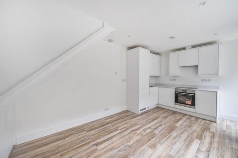 1 bedroom flat for sale, The Avenue, Ealing