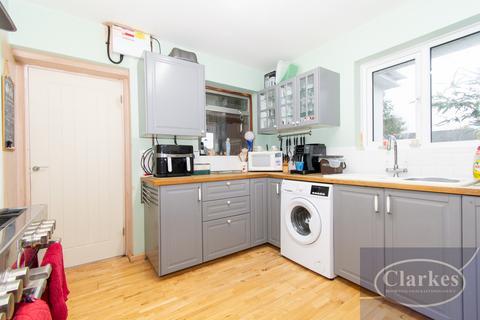 63 Durdells Avenue, Bournemouth, BH11 9EJ