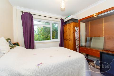 63 Durdells Avenue, Bournemouth, BH11 9EJ