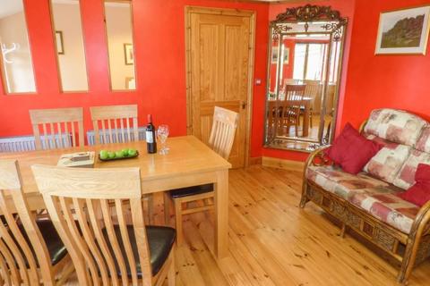 3 bedroom barn conversion to rent, Warden Farm Cottages, North Tawton, Devon, EX20