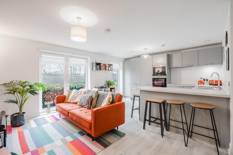 2 bedroom flat for sale, Broomhill Avenue, Flat 0/1, Broomhill, Glasgow, G11 7BF