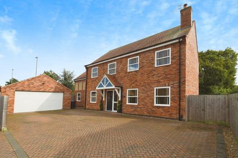 4 bedroom detached house for sale, Newark Road, Lincoln LN6