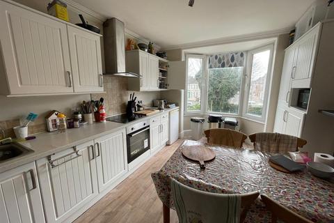 6 bedroom house to rent, Beaumont Road, Plymouth PL4